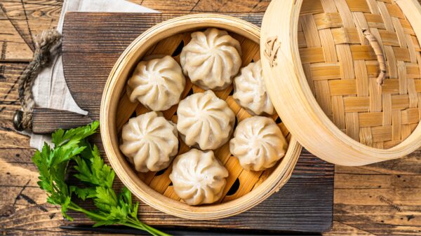 Veg / Chicken  Kothey Momo